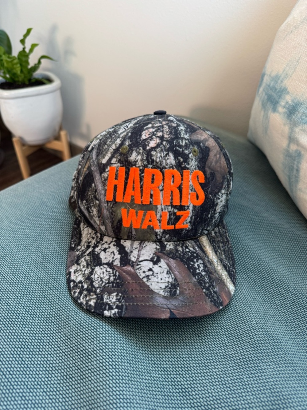 NWOT Harris/Walz camo hat